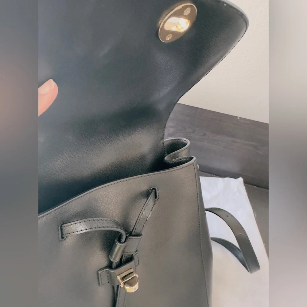 NWT Michael Kors Rivington Medium Leather Backpack in Black - Picture 16 of 16